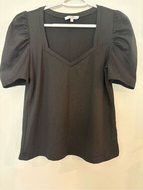 Black Puff Sleeve V-Neck Short Sleeve Tee